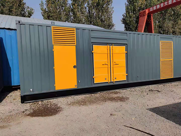 小板镇300kw 柴油发电机组用多大的空气开关？