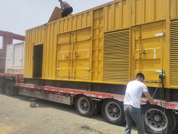 小板镇发电机出租100KW发电机需要什么规格的电缆线?