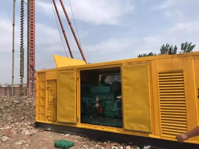 小板镇清洗空气滤清器时需要注意什么？