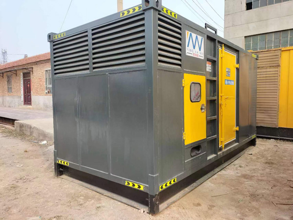 小板镇进行柴油发电机组电瓶性能测试时,有哪些注意事项?