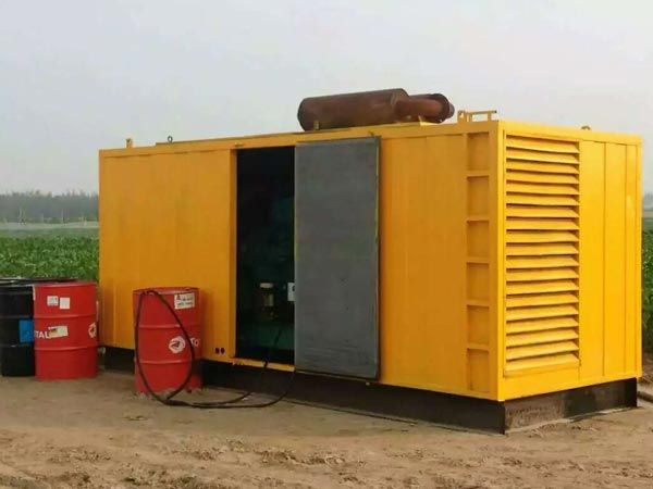 小板镇安装新的水冷式机油散热器密封件有哪些注意事项？