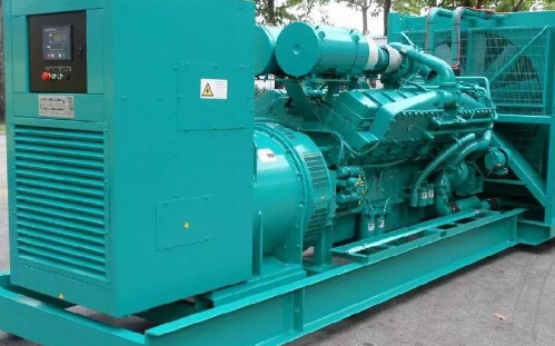 小板镇柴油发电机组冬季使用中需要注意哪些事项？